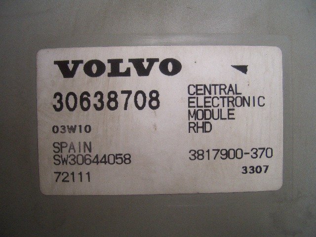 * Volvo V40 4B 04 year 4B4204W CENTRAL ELECTRONIC MODULE computer ( stock No:A07572) (5177)