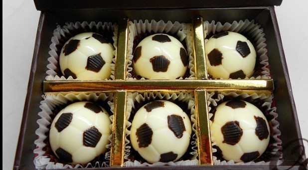 Paypayフリマ サッカー ボール 形 チョコレート モールド ホワイトデー お菓子 プラスチック Paypayフリマ サッカー ボール 形 チョコレート モールド ホワイトデー お菓子 プラスチック