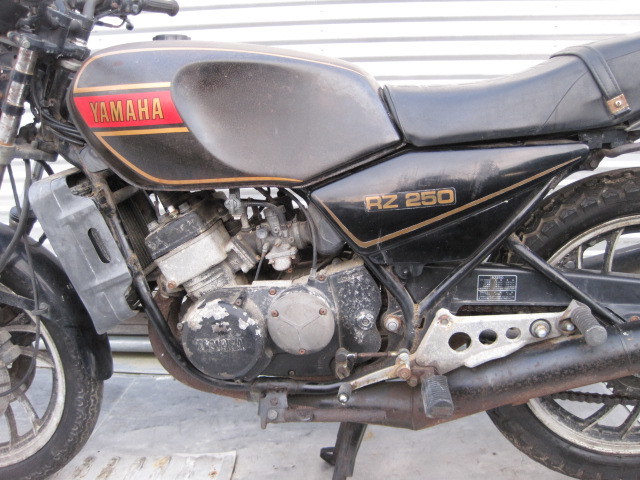 YAMAHA RZ250 ヤマハ 4L3 旧車 書無 レストア 商品細節 | YAHOO!拍賣