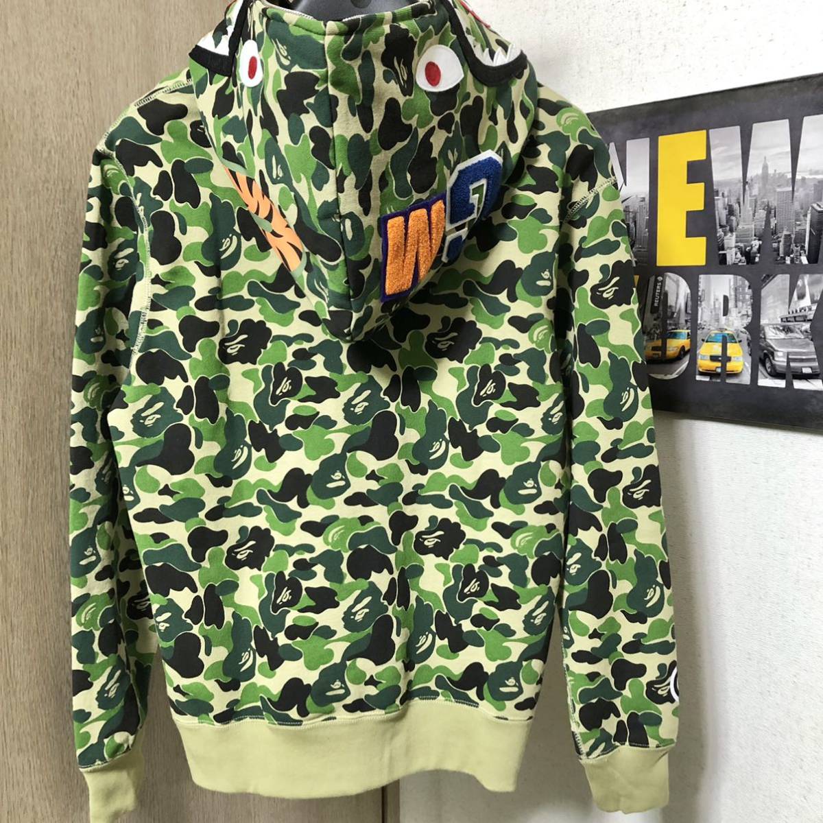 超綺麗 A BATHING APE BAPE ABC CAMO SHARK HOODIE アベイシング 超綺麗 A BATHING APE BAPE ABC CAMO SHARK HOODIE アベイシング