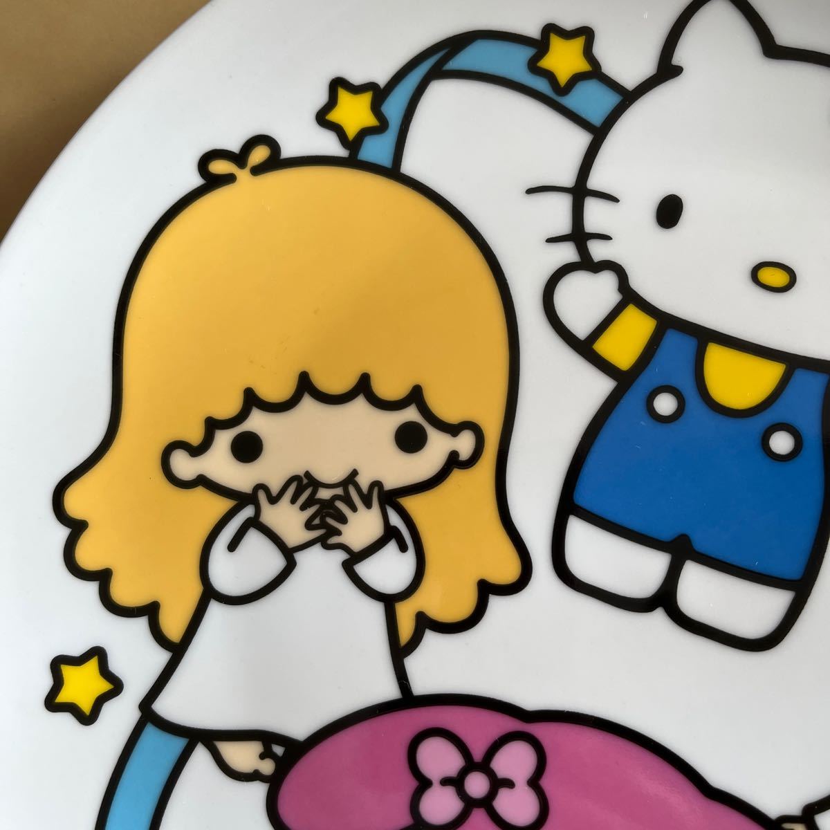 サンリオキャラクターズ　陶器 ハローキティ マイメロ　キキ　ララ　絵皿  25cm ローソン40周年アニバーサリー　非売品