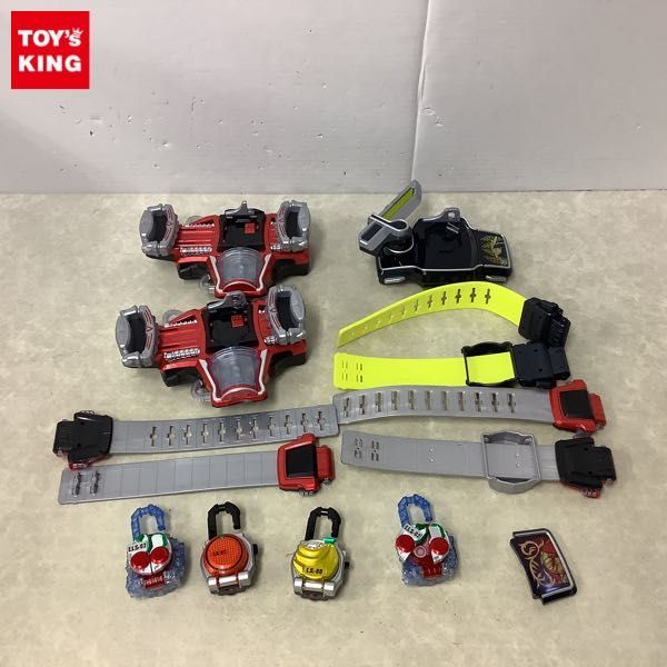 1円~ 訳あり バンダイ 仮面ライダー鎧武 変身ベルト DX戦極ドライバー