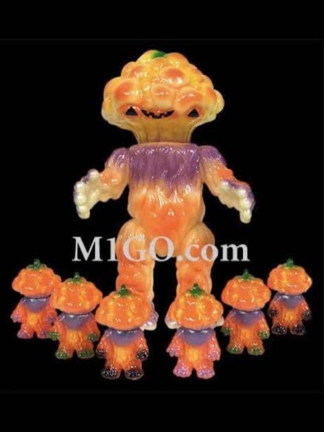 M1号 マタンゴ ハロウィンver. 蓄光 GID 東宝 怪獣 M1GO MATANGO ミニマタンゴ 世紀の大怪獣 
