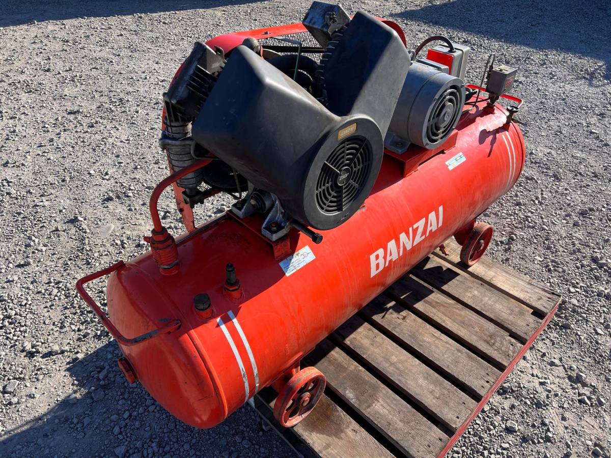 BANZAI バンザイ エアーコンプレッサー CT-237LP 3.7kW 200V BANZAI バンザイ エアーコンプレッサー CT-237LP 3.7kW 200V