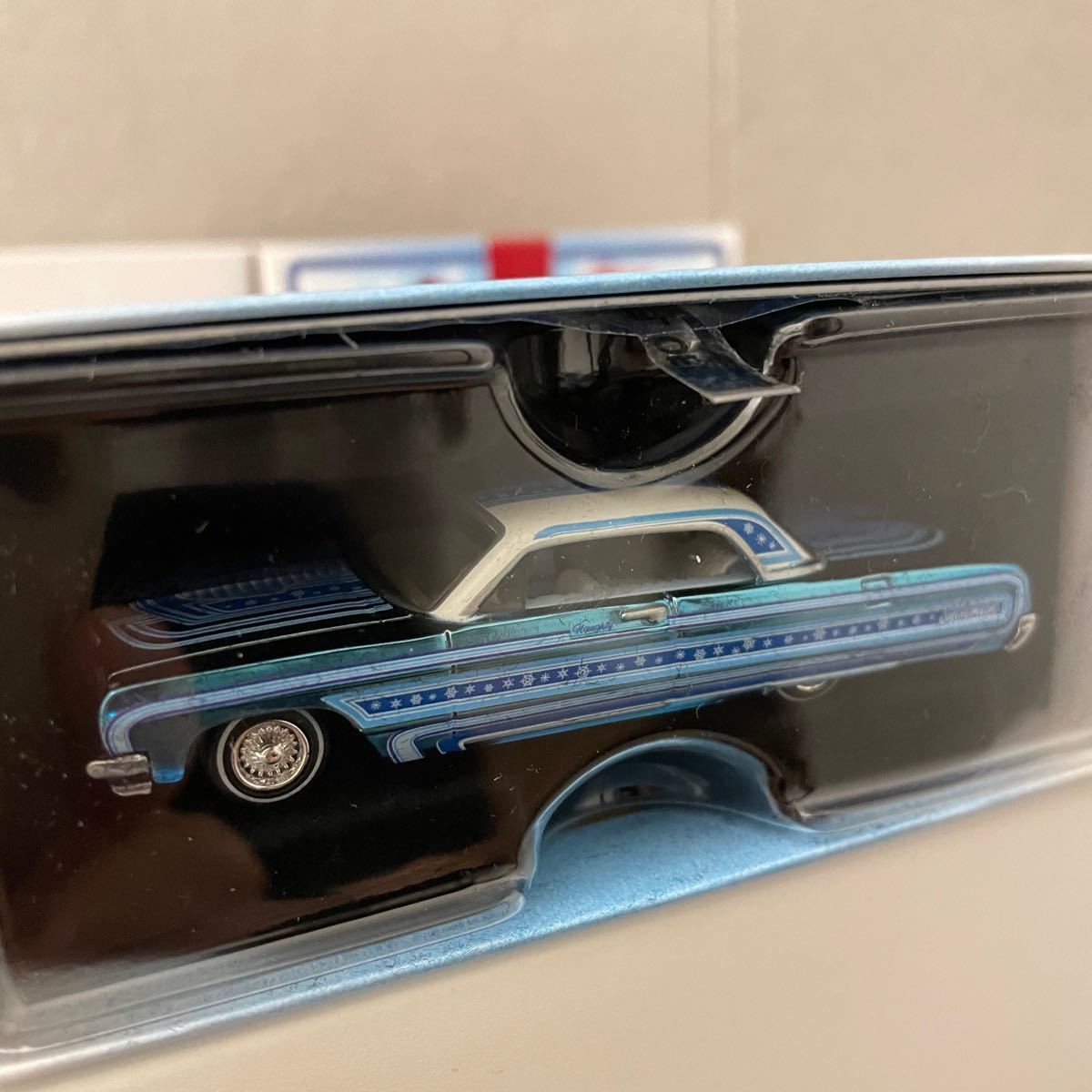 ホットウィール RLC Exclusive Holiday '64 Impala レッドライン ホットウィール RLC Exclusive Holiday '64 Impala レッドライン