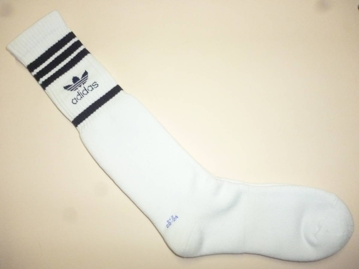アディダス adidas 黒ライン 旧ロゴ バスケ バレー スポーツ アディダス adidas 黒ライン 旧ロゴ バスケ バレー スポーツ