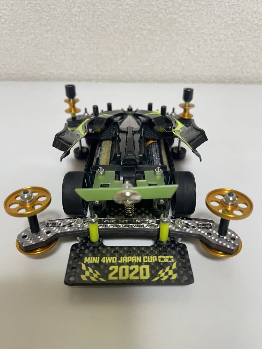 ミニ四駆 完成品逆エアロアバンテフルカーボン ミニ四駆 エアロアバンテ フルカーボン フルベアリング フル