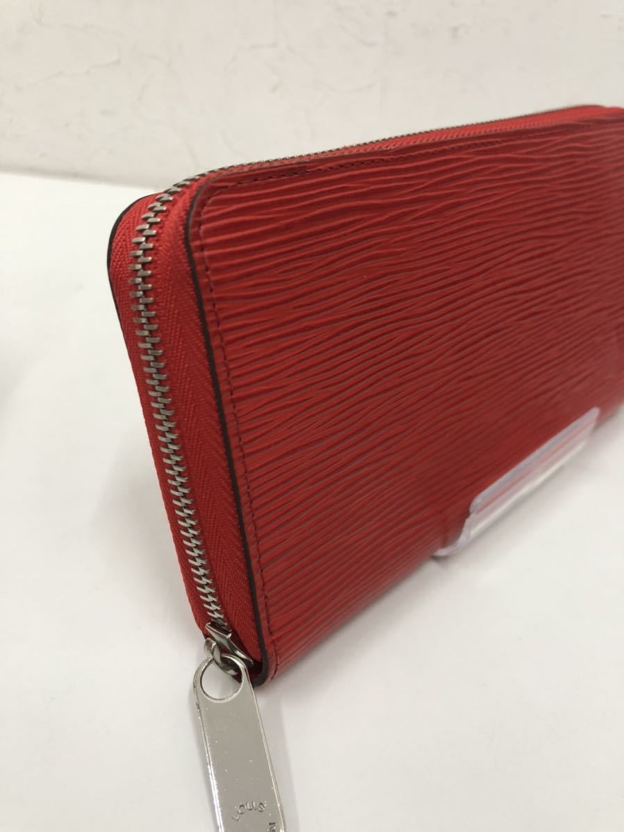 LOUIS VUITTON ルイヴィトン ラウンドファスナー エピ 赤 M6007E