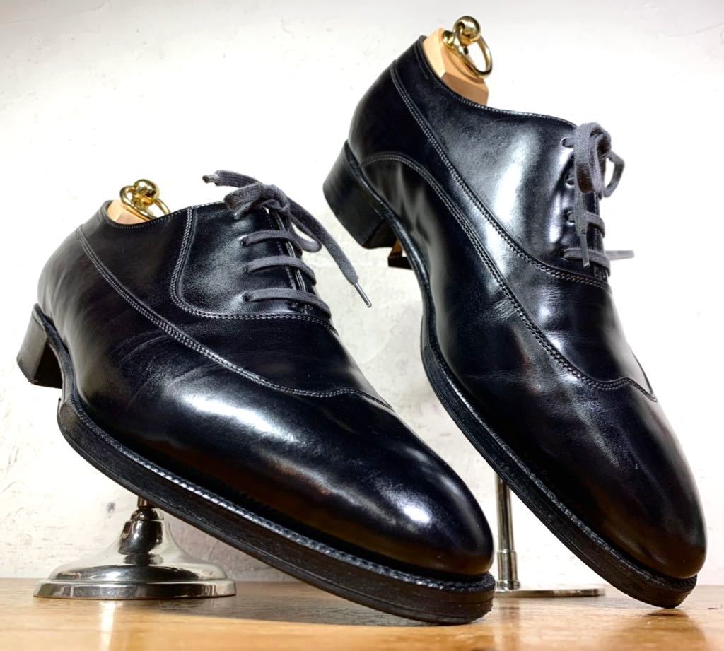 英国製 JOHNLOBB/ジョンロブ 2009年 イヤーモデル ホールカット 英国製 JOHNLOBB/ジョンロブ 2009年 イヤーモデル ホールカット