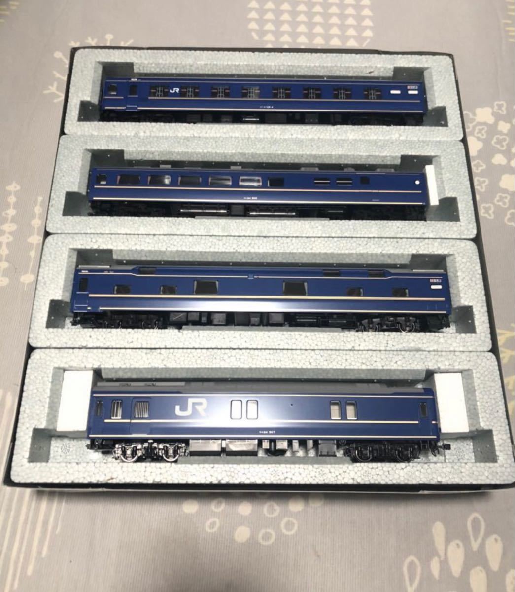 れない↲ KATO HOゲージ 24系 寝台特急 北斗星 基本 4両セット 3-515
