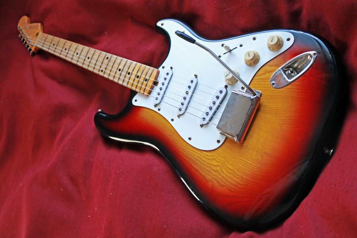 Yahoo!オークション - 【Fernandes】FST-60(YS)石ロゴ Yahoo!オークション - 【Fernandes】FST-60(YS)石ロゴ