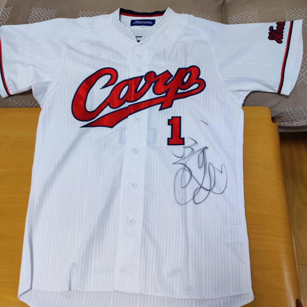 広島東洋カープ CARP 1 Mサイズ PR ユニフォーム ユニホーム ホーム レプリカ 前田智徳 広島東洋カープ CARP 1 Mサイズ PR ユニフォーム ユニホーム ホーム レプリカ 前田智徳