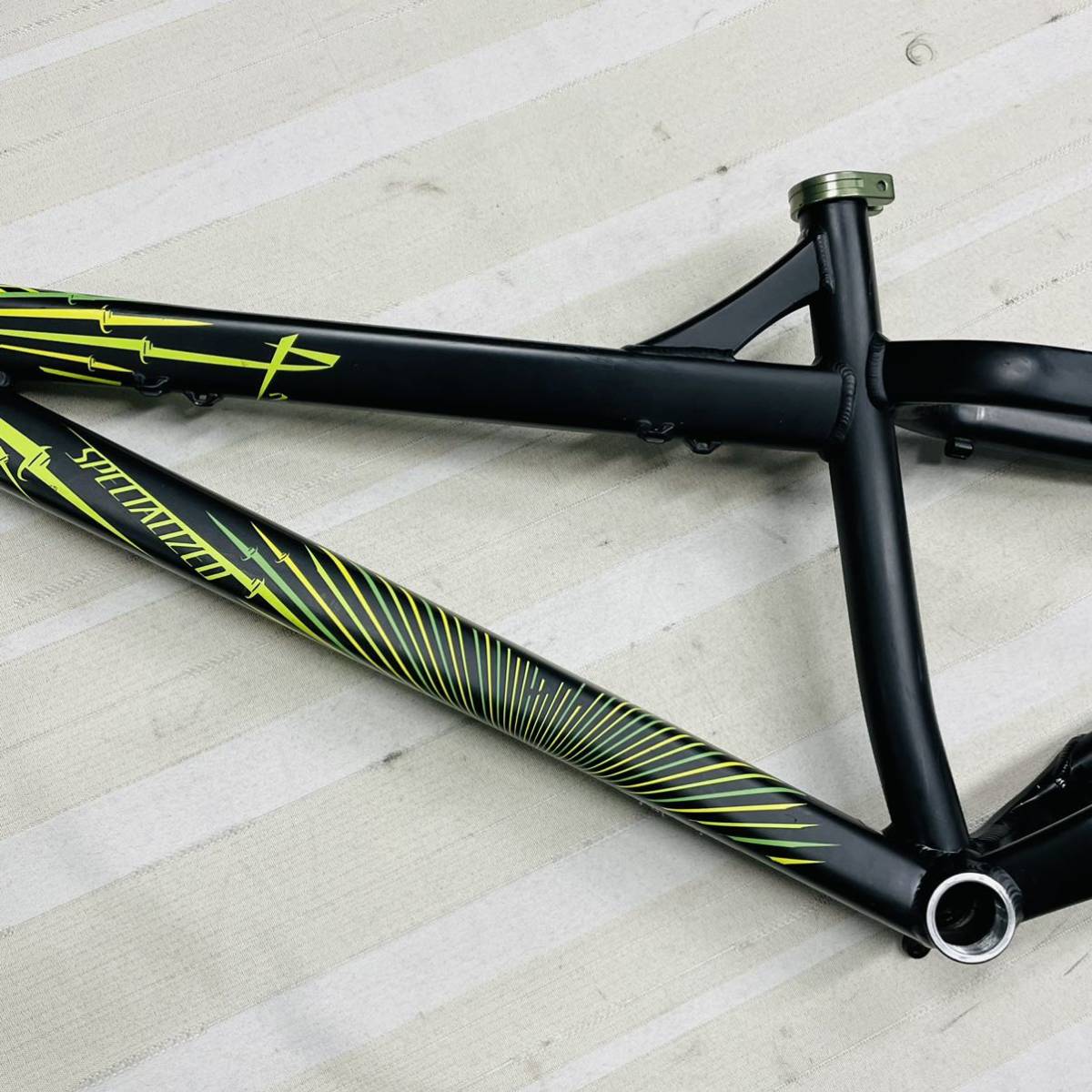 Yahoo!オークション - SPECIALIZED P2 BMX ダートジャンプ Yahoo!オークション - SPECIALIZED P2 BMX ダートジャンプ