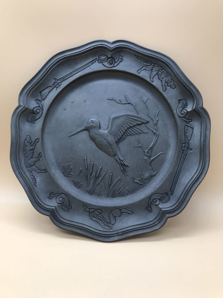 日本に ✨PEWTER 飾り皿 錫製 細密彫刻 飾皿 プレート ピューター
