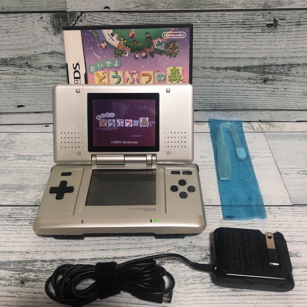 動作確認済】 初代 ニンテンドー DS 本体 どうぶつの森 ソフト 動作確認済】 初代 ニンテンドー DS 本体 どうぶつの森 ソフト