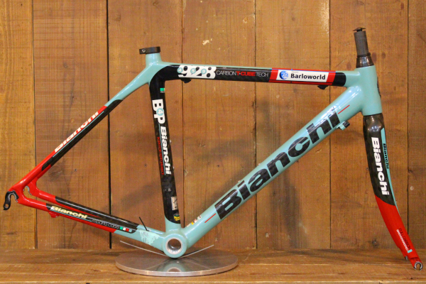 Yahoo!オークション - 定価32万 ビアンキ Bianchi 928 Carbon T Yahoo!オークション - 定価32万 ビアンキ Bianchi 928 Carbon T