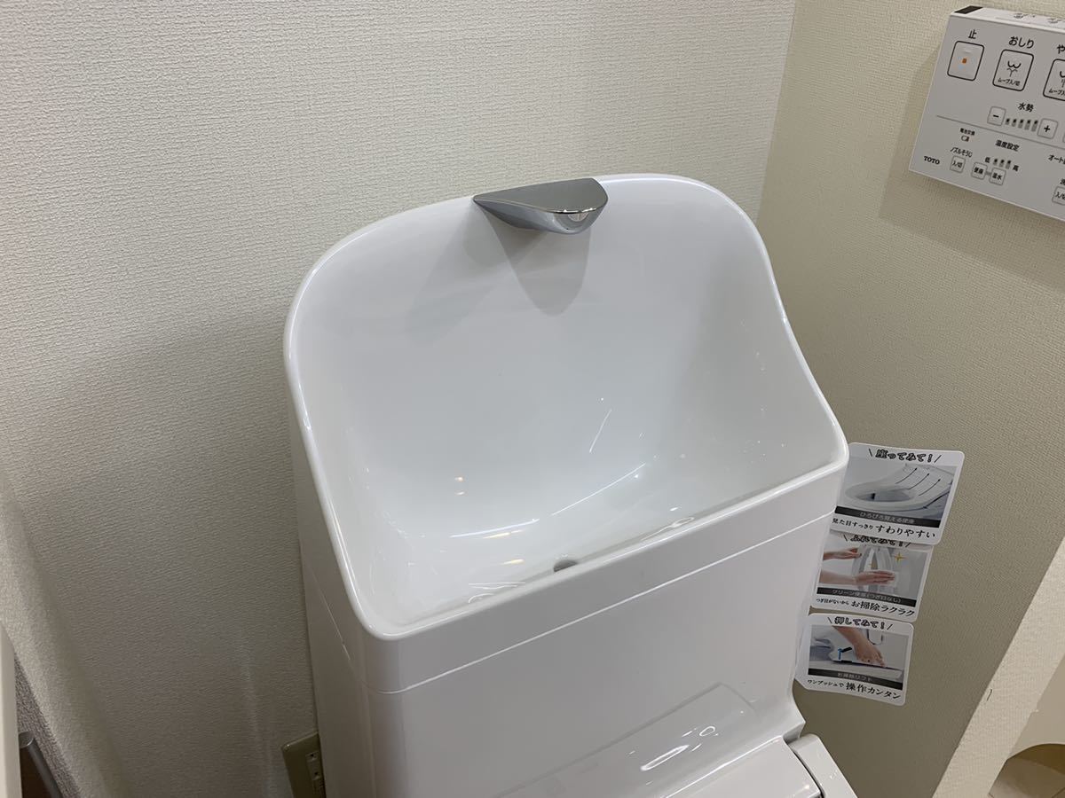 ショールーム展示未使用品/TOTO/ウォシュレット一体型便座ZX ショールーム展示未使用品/TOTO/ウォシュレット一体型便座ZX