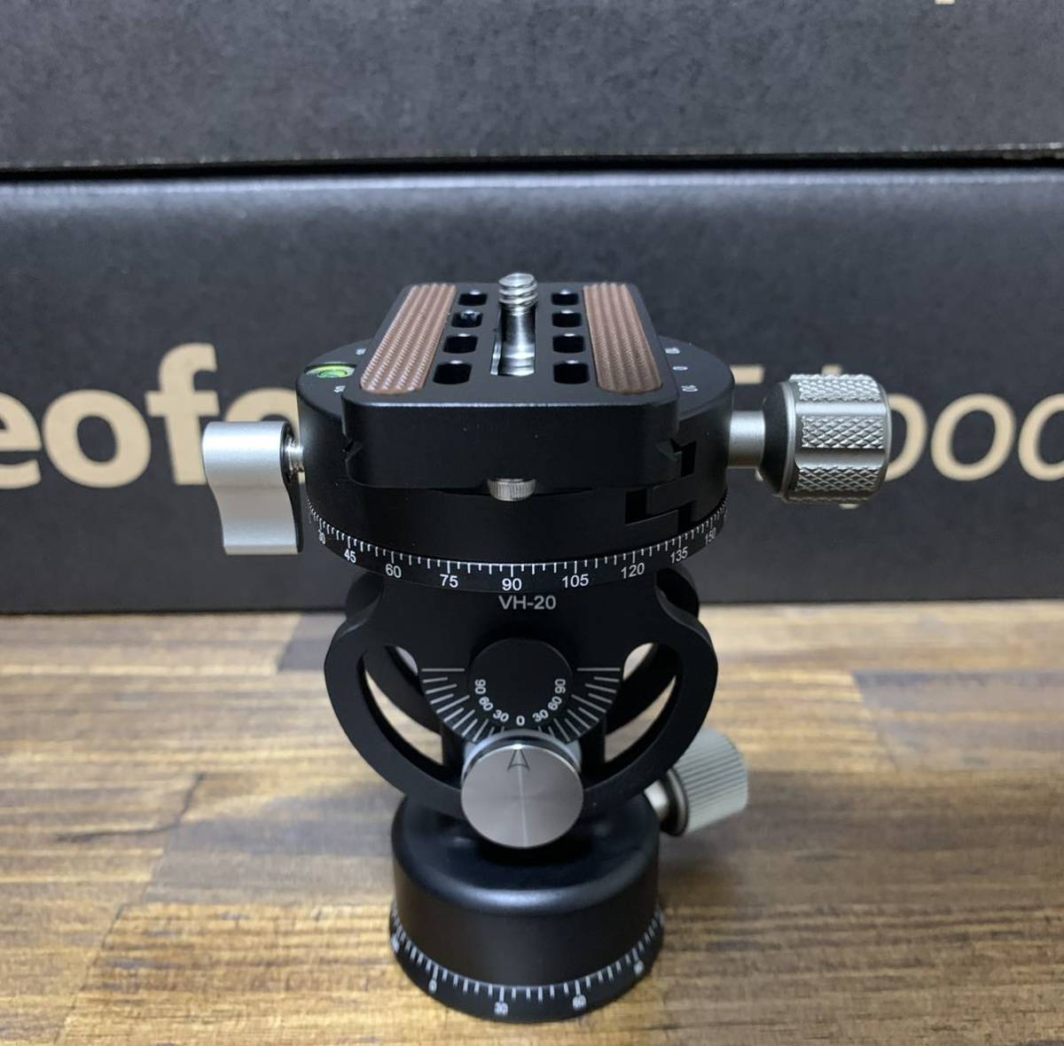 当日or翌日発送】Leofoto 2way雲台 VH-20+QP-70 一脚用プレートアルカ
