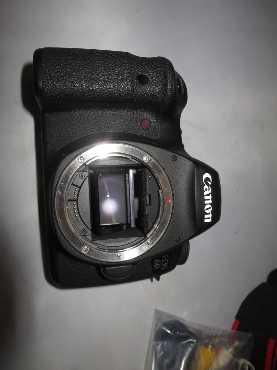 Canon キヤノン EOS 6D ボディ ショット数 約18200回 送料無料 Canon キヤノン EOS 6D ボディ ショット数 約18200回 送料無料
