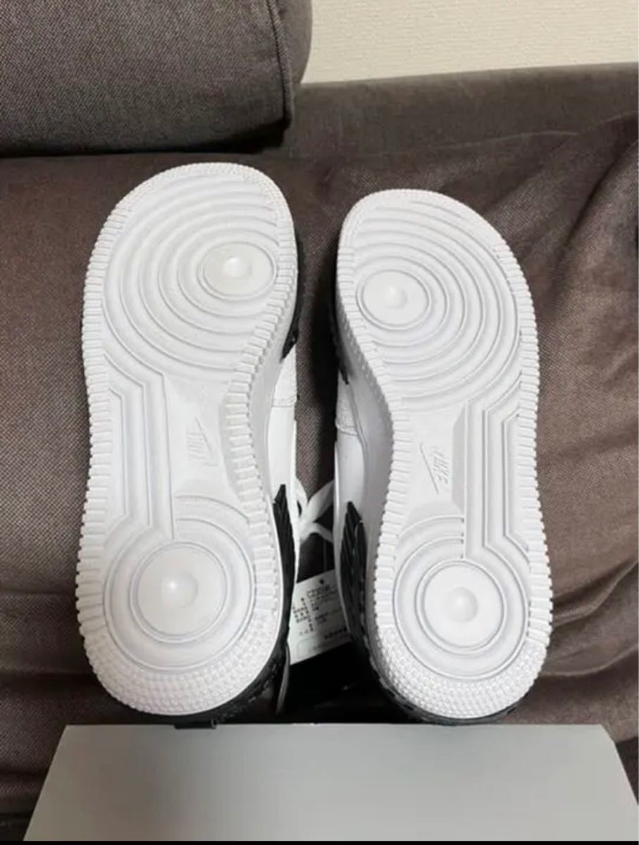 新品 箱付 黒タグ NIKE AIR FORCE 1 LOW 27.5センチ-