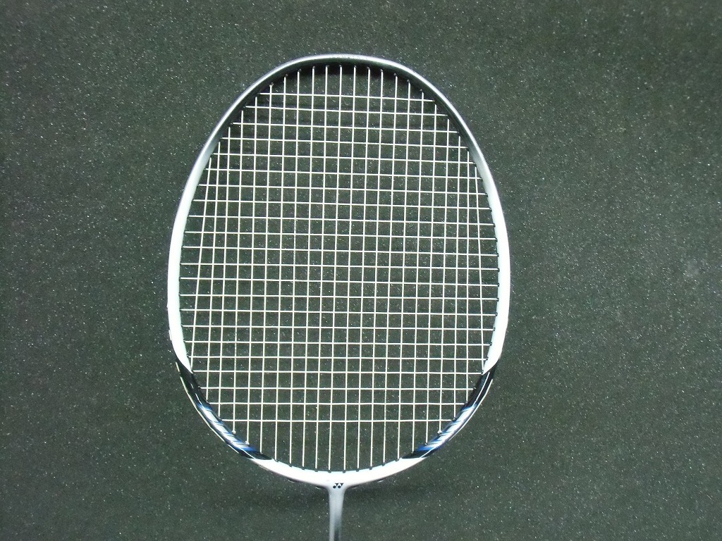 (NC02136) YONEX / Yonex Nanospeed 2000 badminton racket 3UG5