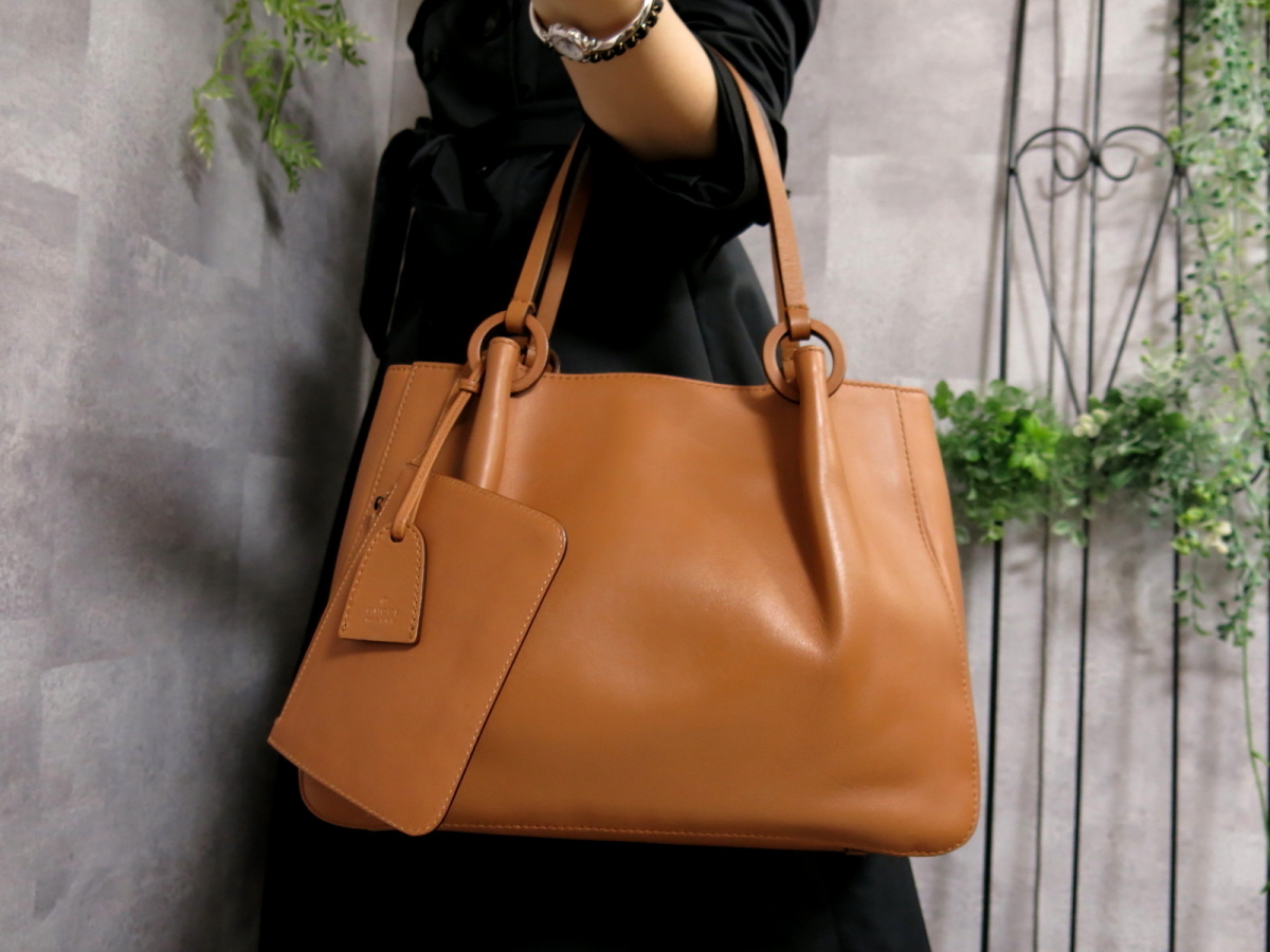 25%OFF】 GUCCI オールレザー トートバッグ pantum.rs