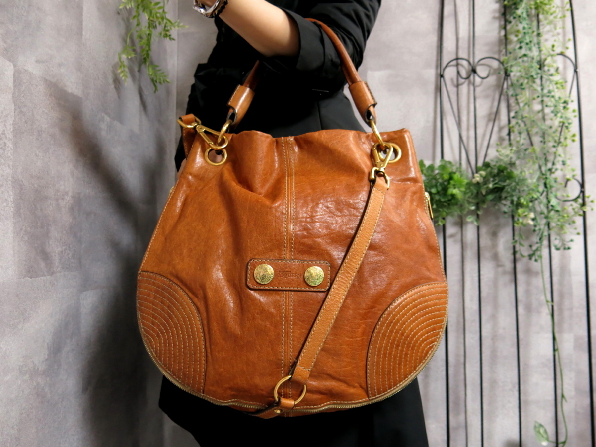 オンラインストア初売 ●超美品●Alexander McQueen アレキサンダー・マックイーン●レザー 本革●2way ショルダー ハンド バッグ●キャメル●A4 かばん●Js24100 オンラインストア初売 ●超美品●Alexander McQueen アレキサンダー・マックイーン●レザー 本革●2way ショルダー ハンド バッグ●キャメル●A4 かばん●Js24100