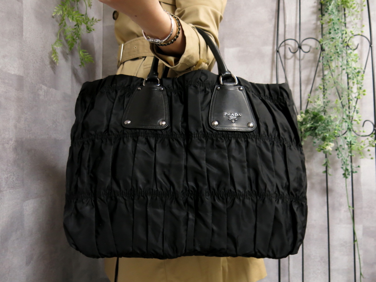 Yahoo!オークション - ○超美品○PRADA プラダ○ギャザー ポコノ