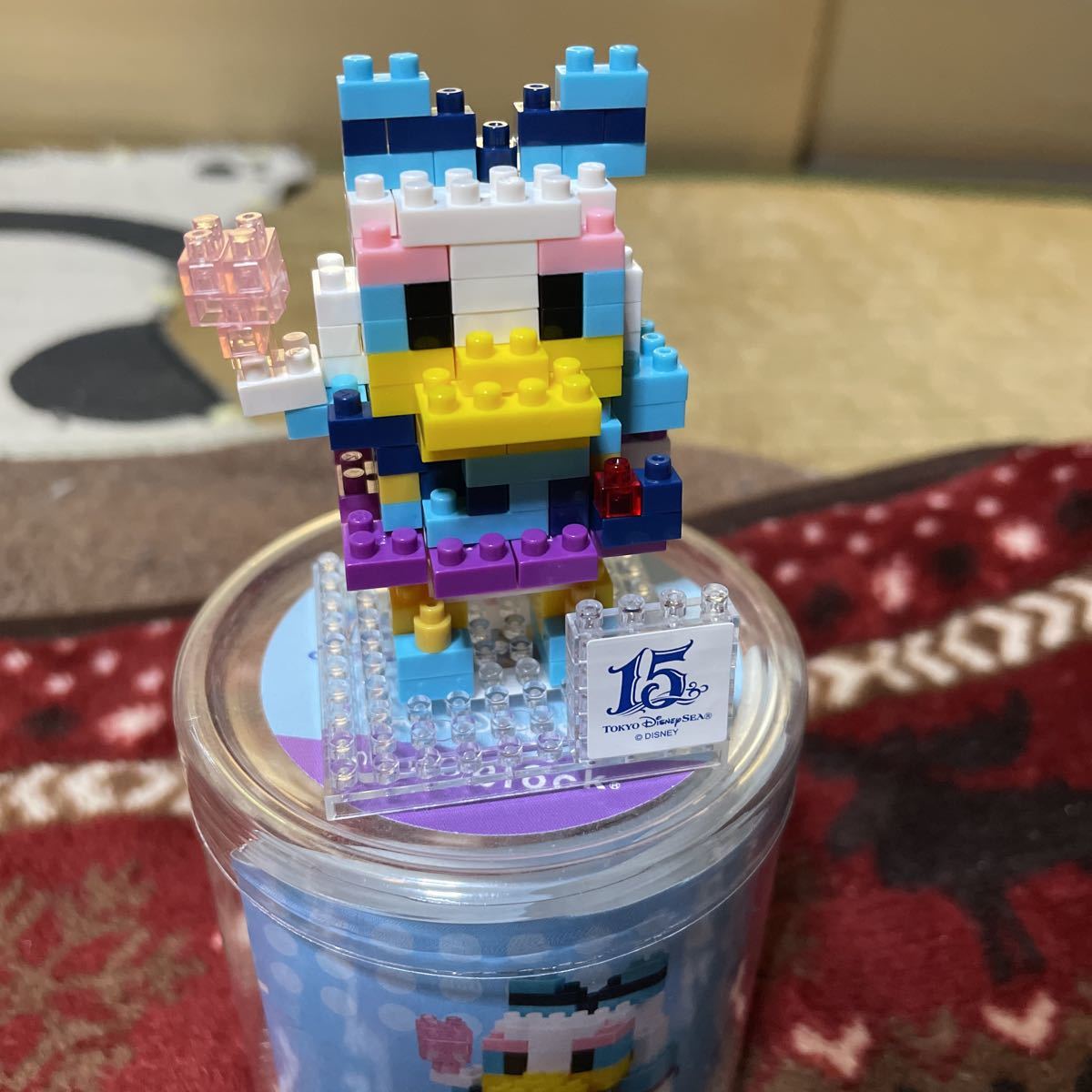 東京ディズニーシー Nanoblock 15周年 ディジーダック完成品 ナノブロック ブロック 売買されたオークション情報 Yahooの商品情報をアーカイブ公開 オークファン Aucfan Com