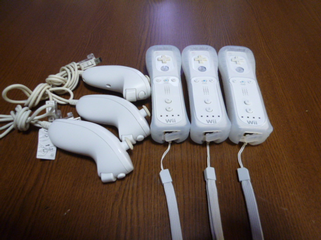 RSJN036【送料無料 動作確認済】Wii リモコン ヌンチャク ジャケット ストラップ　3個セット ジャケット ストラップ ホワイト　白　カバー