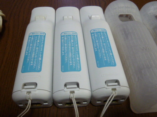 RSJN036【送料無料 動作確認済】Wii リモコン ヌンチャク ジャケット ストラップ　3個セット ジャケット ストラップ ホワイト　白　カバー