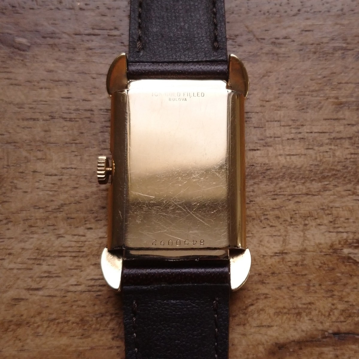 美品◎動作良好 ブローバ 10金張 手巻腕時計 アンティーク ヴィンテージ スモセコ ゴールド メンズ レディース アールデコ