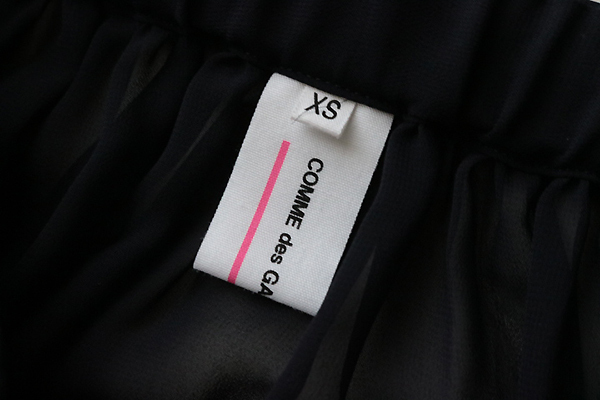 COMME des GARCONS GIRL * античный ткань tia-do юбка чёрный XS Comme des Garcons оборка .. материалы <P17-GH22> ZX3