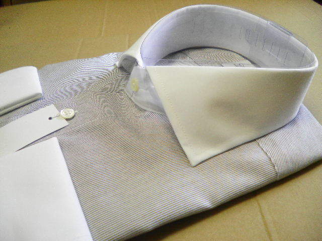 卸し売り購入 百貨店ブランド*CAMICIAIO 形態安定加工 高級ドレスシャツ 41-82*綿100% L LOAFERS*サイズ Lサイズ (L41)未使用品に近いコンバースメンズタンクトップ色違い2枚組、S〜Mサイズ