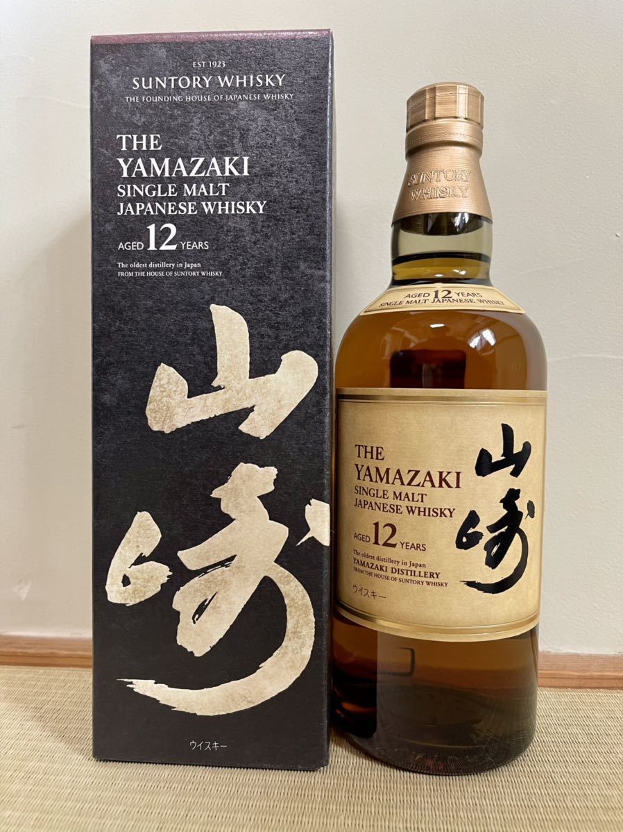 日本初の 山崎 12年 700ml 100周年ボトル 箱付き空瓶 サントリーウイスキー山崎 12年 100周年記念ラベル 空瓶(未洗浄)