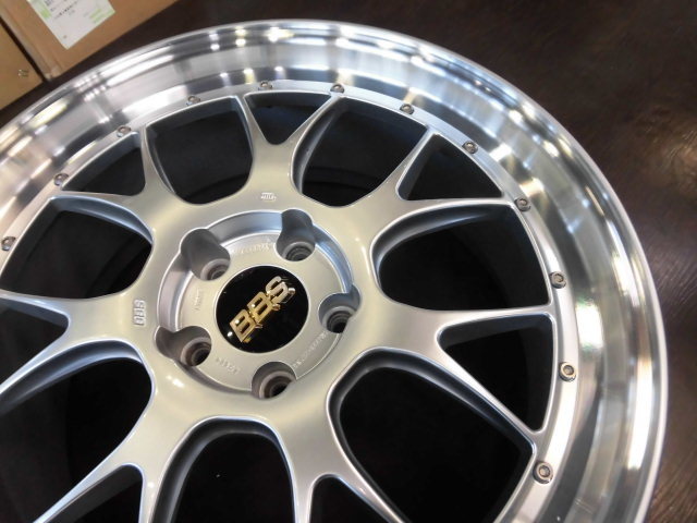 ◆程度良好(綺麗)◆国産新品タイヤ付◆BBS LM-R(LM314 8.5J+32)PCD120◆レクサス LS600H LS600HL LS460L LS500◆FORGED 鍛造品 メッシュ_画像3