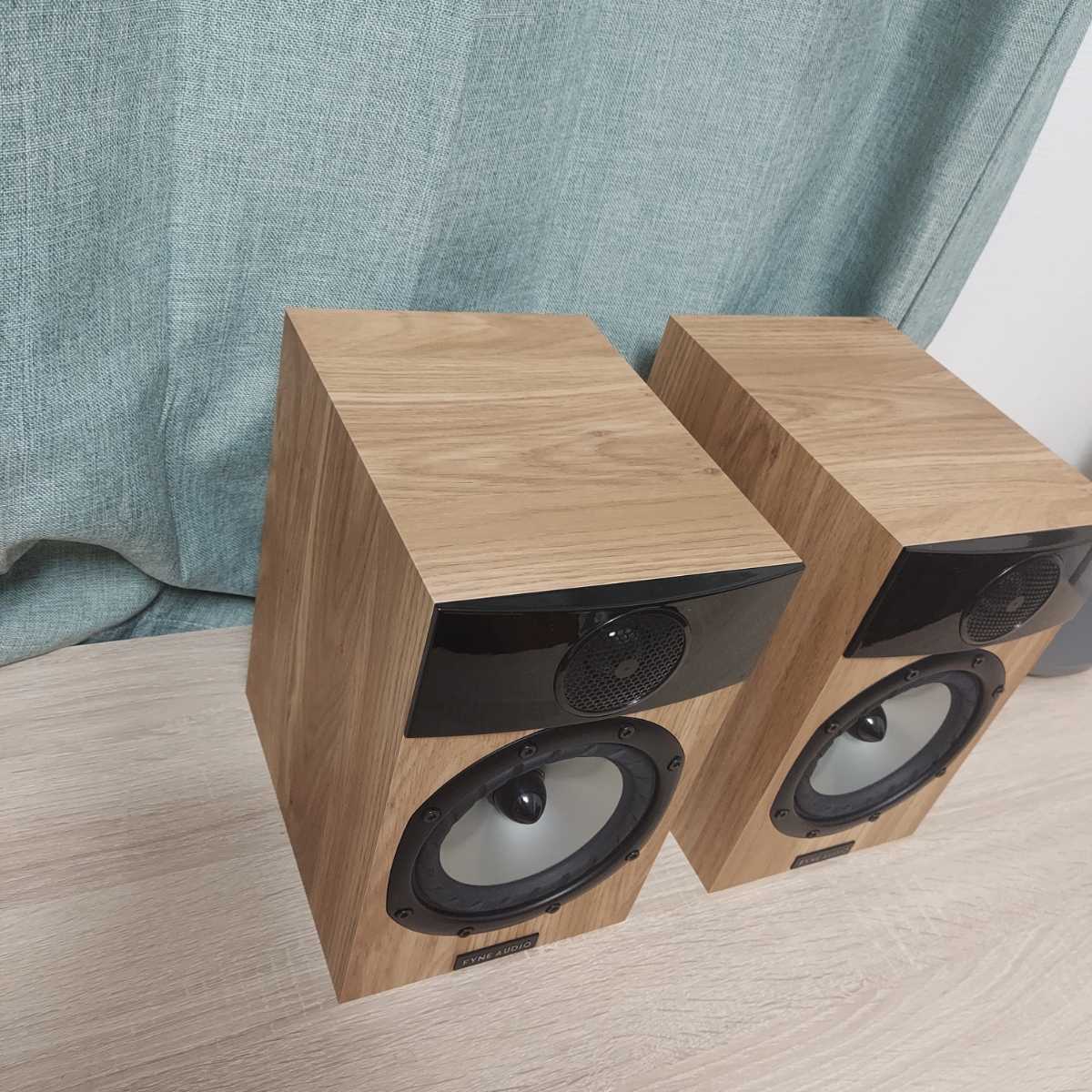 感謝価格】 FYNE AUDIO ライトオーク【中古美品】 F300 スピーカー