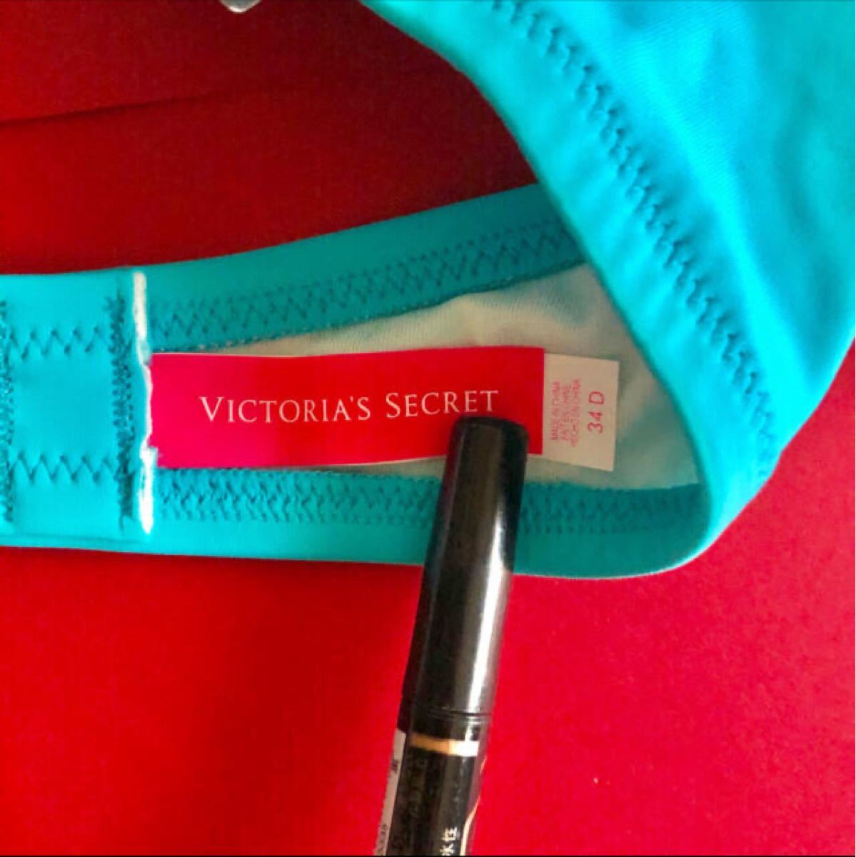 未使用　Victoria's Secret ヴィクトリアズシークレット　水着　ビキニ　上下セットUS 34D E75 