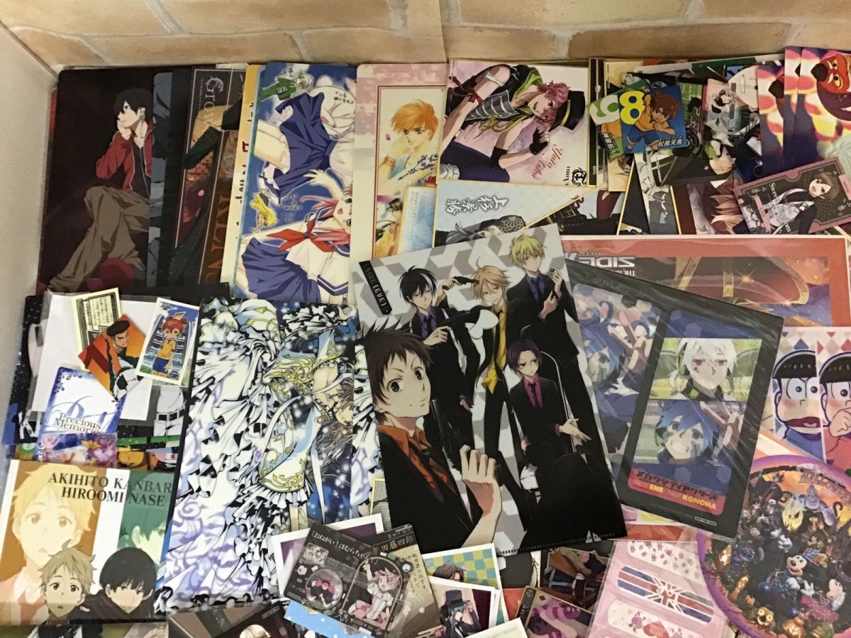 現状】 アニメグッズ 紙系 まとめ売り 鬼滅の刃、イナズマイレブン