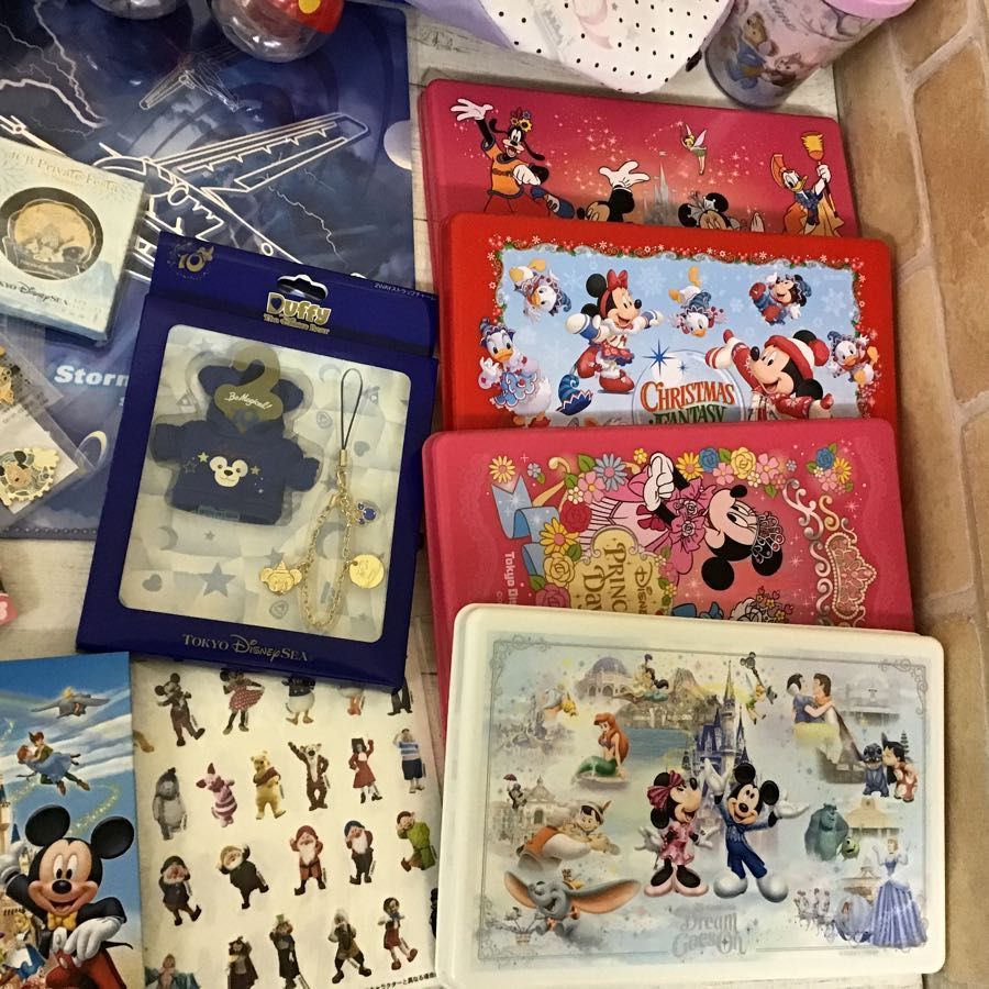 高速配送 現状 ディズニー グッズ まとめ売り ダッフィー ジェラトーニ ステラルー プーさん 他 ぬいぐるみ サイン帳 トート マスコット Disney 送料無料 高速配送 現状 ディズニー グッズ まとめ売り ダッフィー ジェラトーニ ステラルー プーさん 他 ぬいぐるみ サイン帳 トート マスコット Disney 送料無料