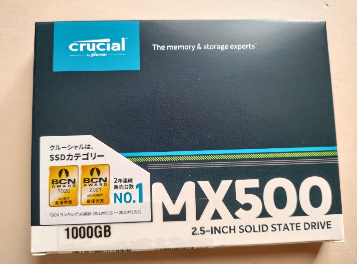 新品Crucial MX500 1TB/1000GB 内蔵2.5インチ7mm SSD  D8