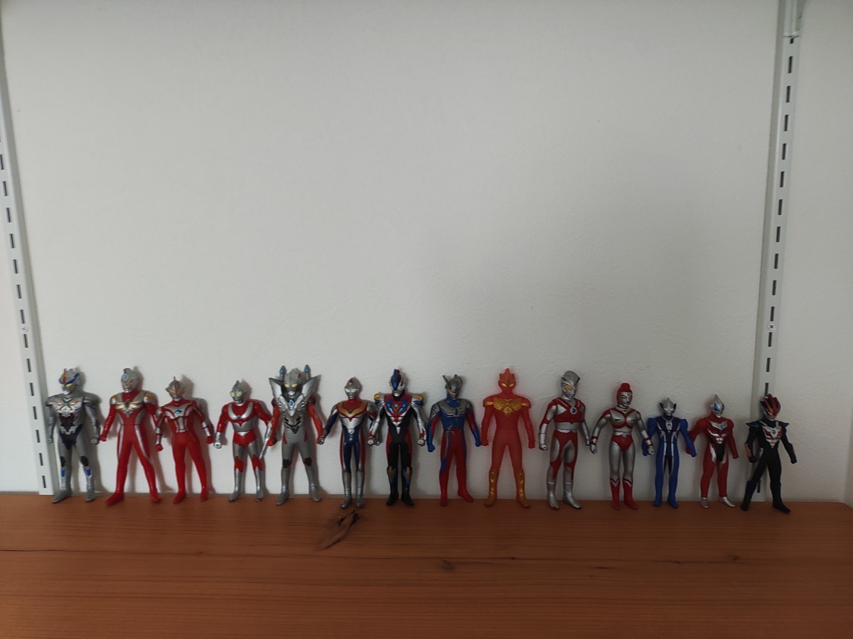 ウルトラマン ソフビ人形 怪獣 大量 円谷プロ バンダイ 大量セット