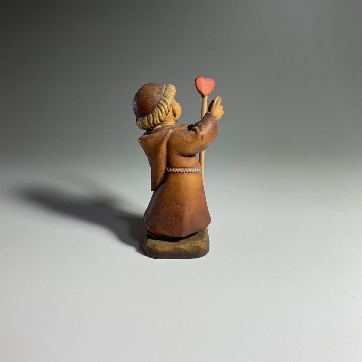 アンティーク【ANRI】アンリ 木彫人形 ハートの杖を持った少年 高8cm / 置物飾り物 ヴィンテージ 人形 インテリア_画像4