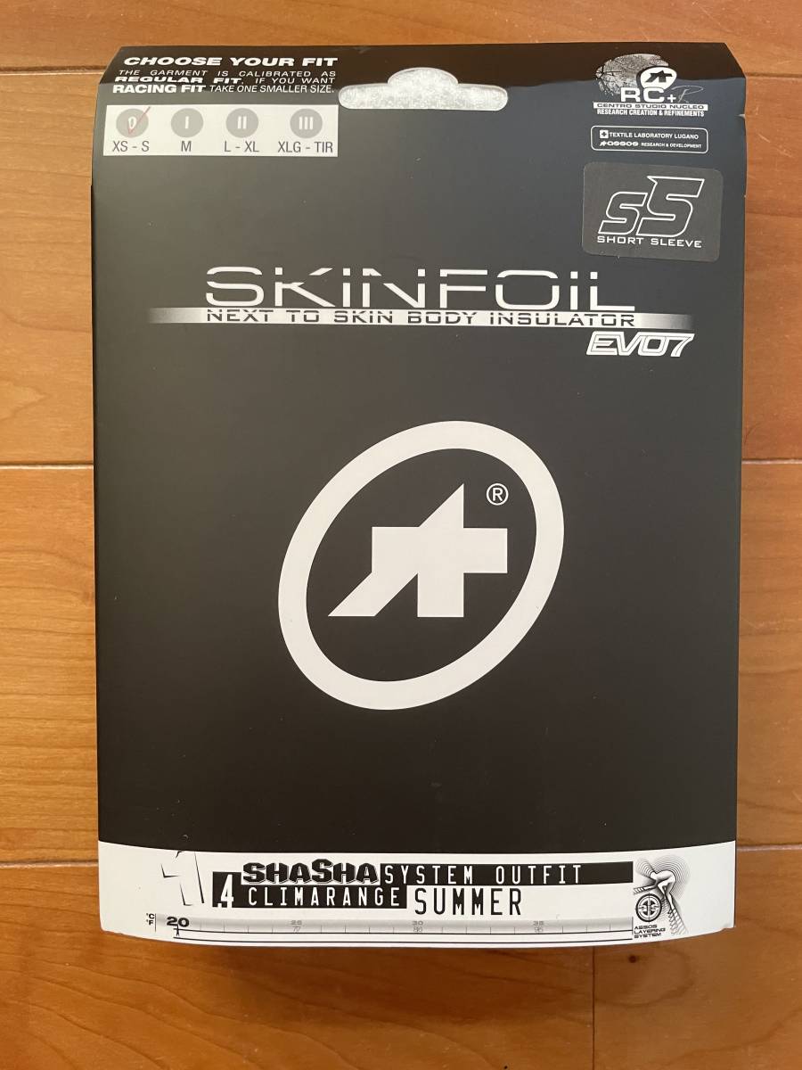 新品 ASSOS skinFoil summer evo7 半袖ベースレイヤー 0サイズ 送料