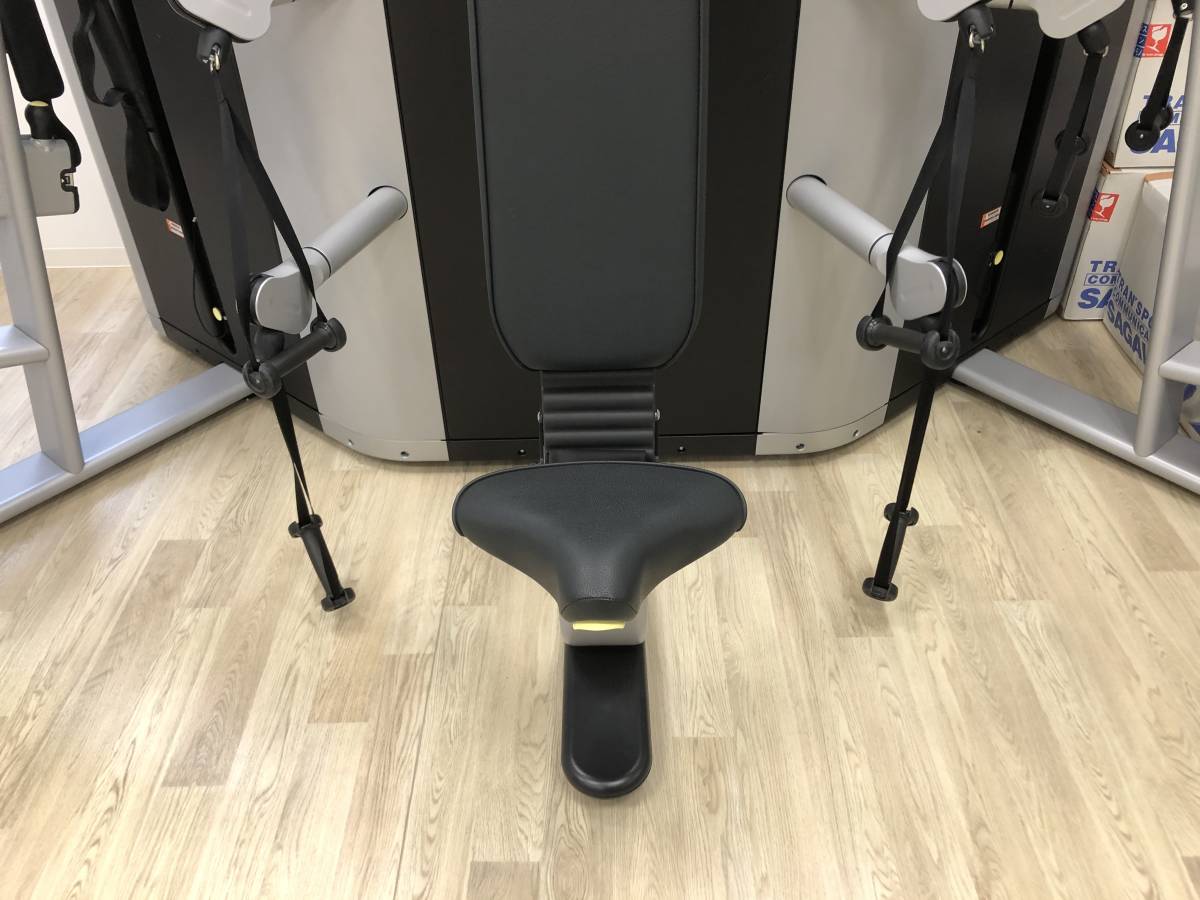 TECHNOGYM テクノジム 【フィットネスマルチステーション PLURIMA WALL