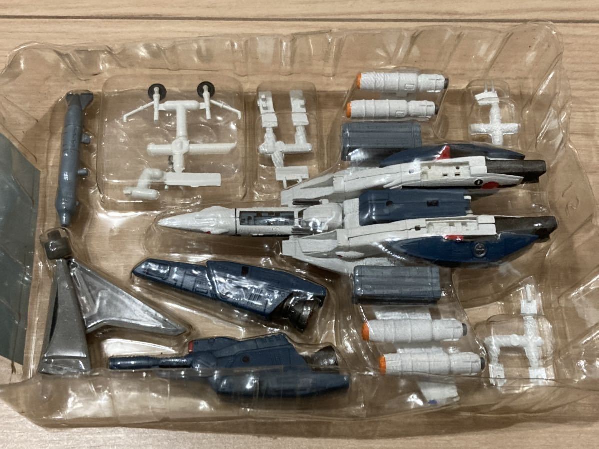 エフトイズ F-toys 技MIX 戦闘機 プラモデル MACROSS マクロス 1 エフトイズ F-toys 技MIX 戦闘機 プラモデル MACROSS マクロス 1