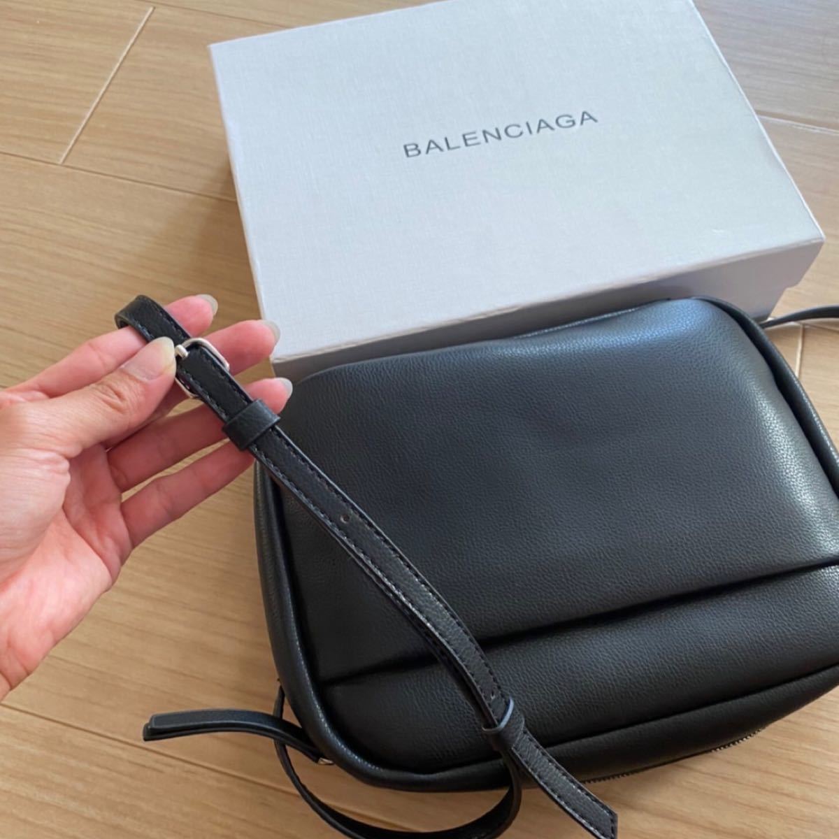 BALENCIAGA バレンシアガ エブリデイカメラバッグ ショルダーバッグ 