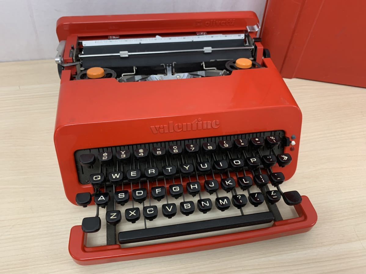 olivetti オリベッティ タイプライター バレンタイン Valentine 赤