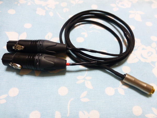 4.4mm5極 (メス) → XLRコネクタ 3ピン×2 (メス) 変換ケーブル 4.4mm5極 (メス) → XLRコネクタ 3ピン×2 (メス) 変換ケーブル