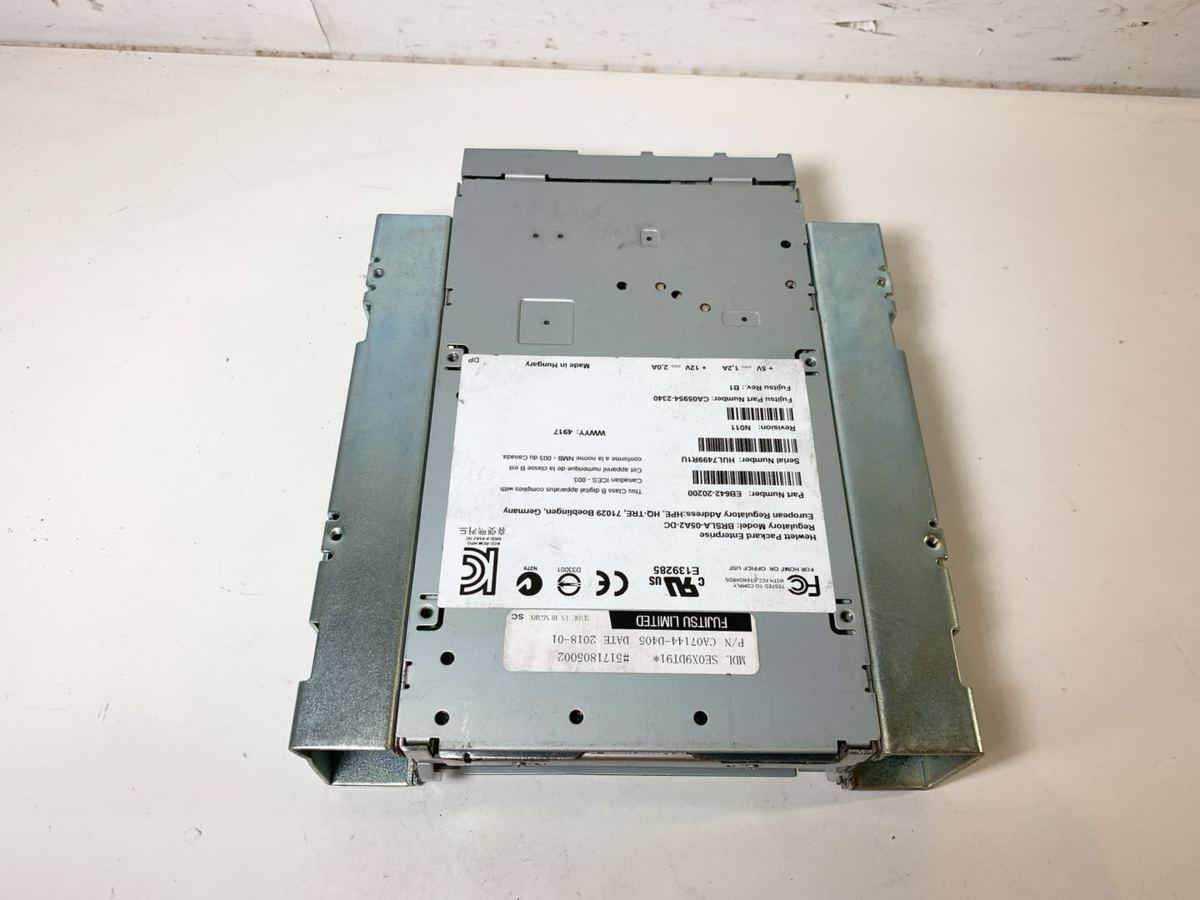 YZ1321**HP BRSLA-05A2-DC DAT160 встроенный ленточный накопитель SAS EB642-20200